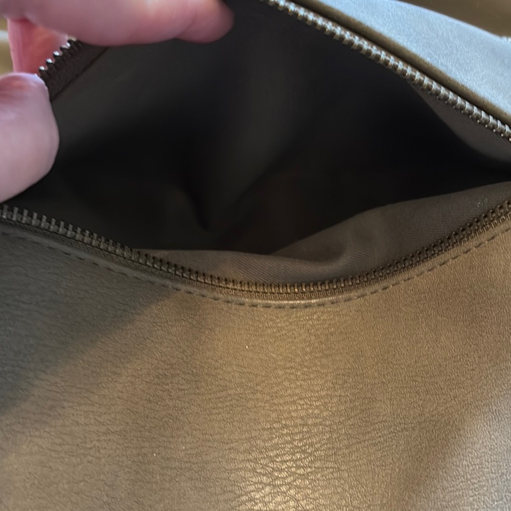 Green Leather Backpack - Picture 6 of 7